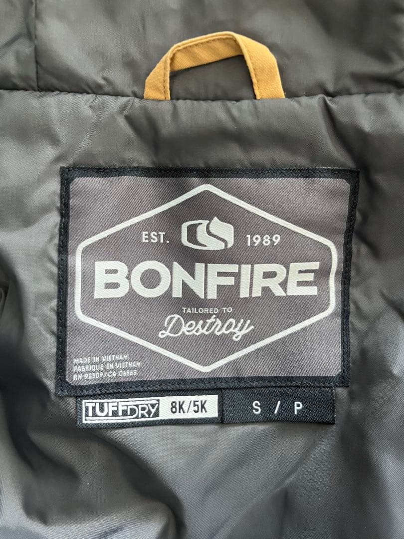 スノボジャケット「BONFIRE」Mサイズ　2回着用