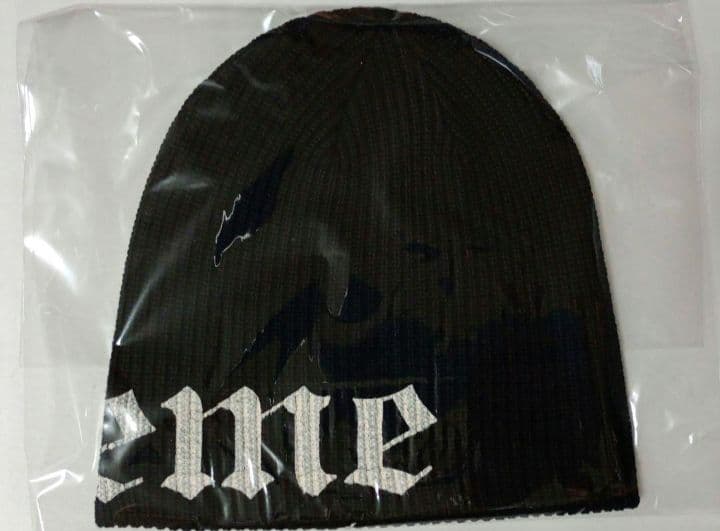 Supreme / Old English Printed Beanie (黒）