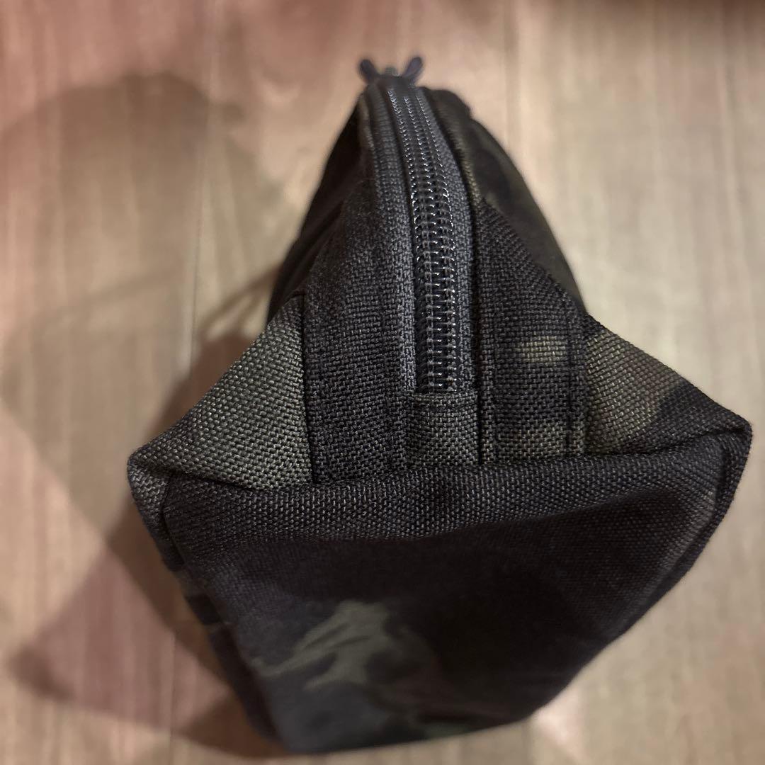 BRIEFING / ブリーフィング B SERIES ROUND POUCH