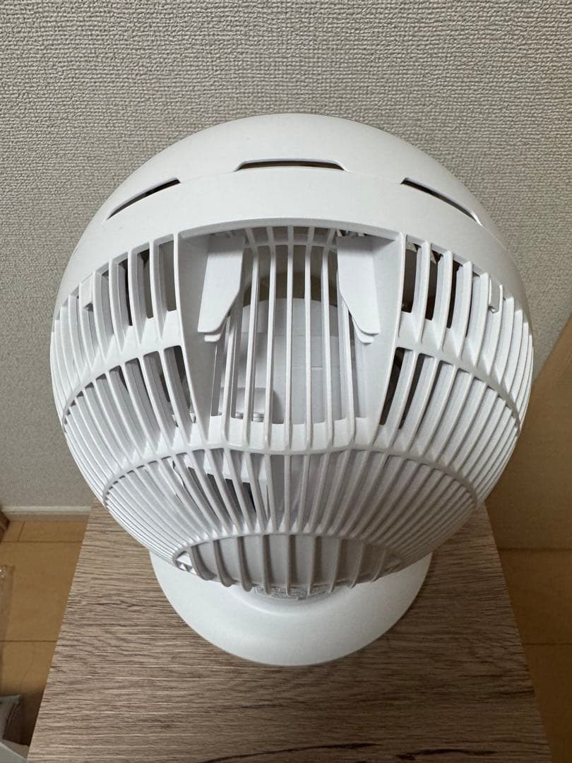 【美品】アイリスオーヤマ　サーキュレーターアイ　DCモーター　マットホワイト