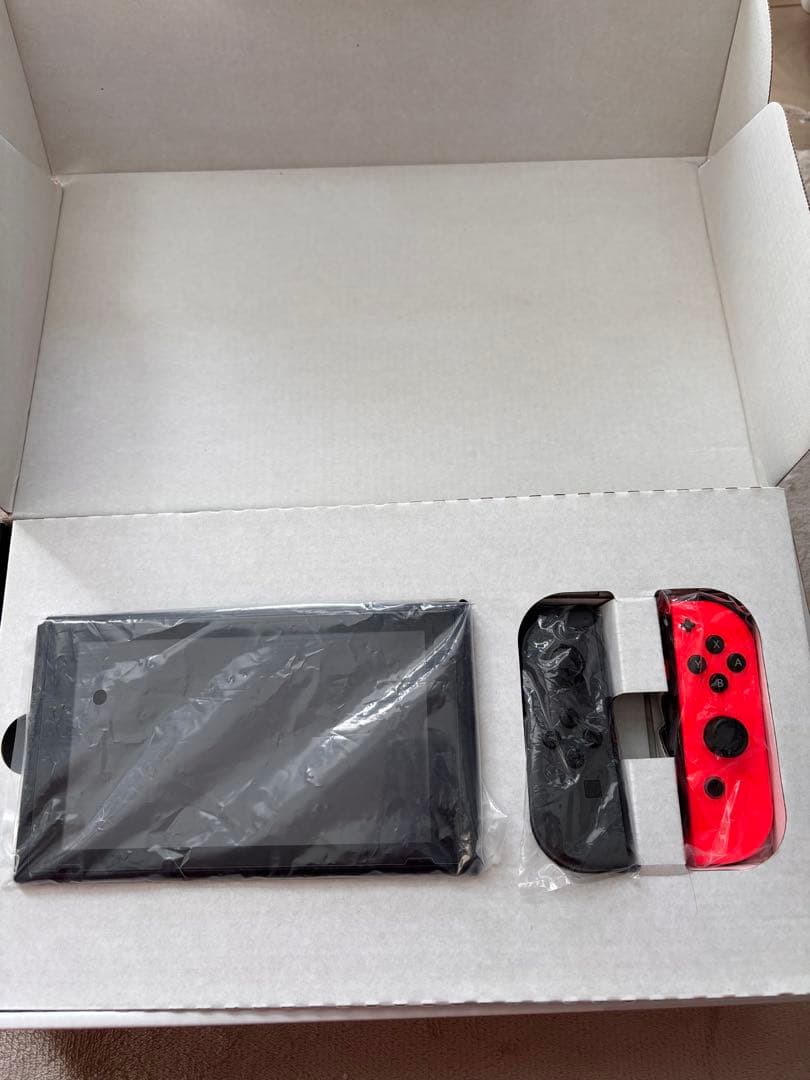 r*o様 Nintendo Switch 本体 グレー