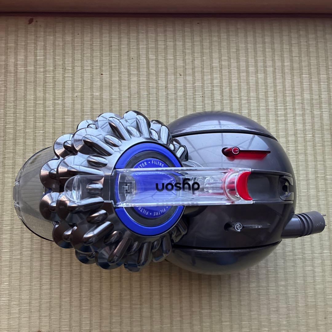 Dyson キャニスター掃除機 本体DC63 付属品ホースのみ【動作確認済み】
