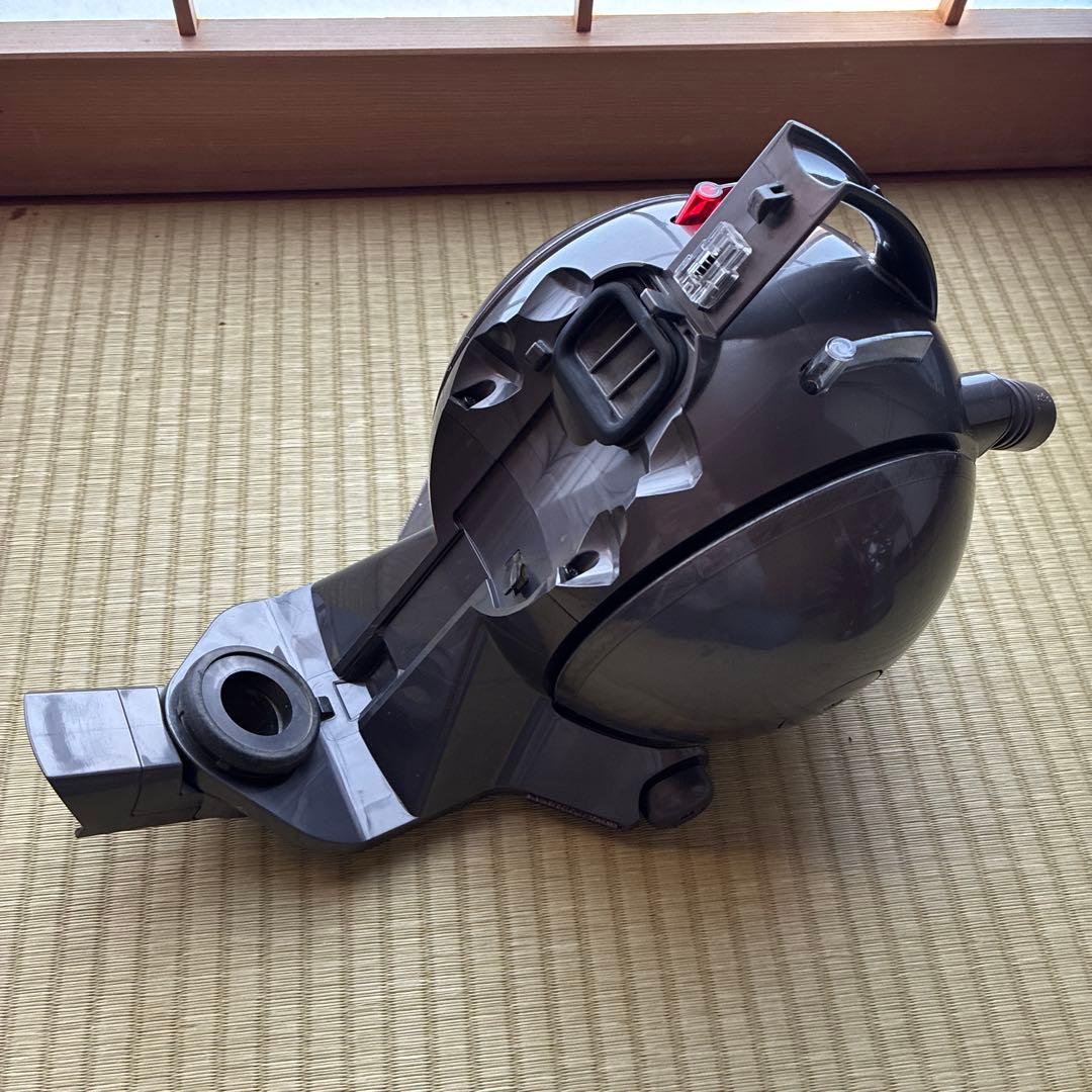 Dyson キャニスター掃除機 本体DC63 付属品ホースのみ【動作確認済み】