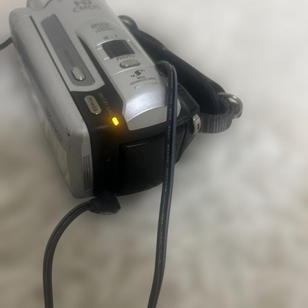 Canon HDビデオカメラ　iVIS HF M32 シルバー
