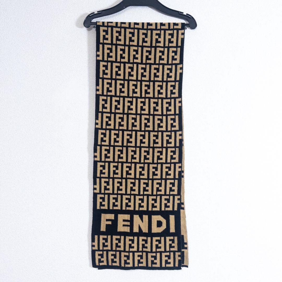 FENDI フェンディ ズッカ柄 マフラー