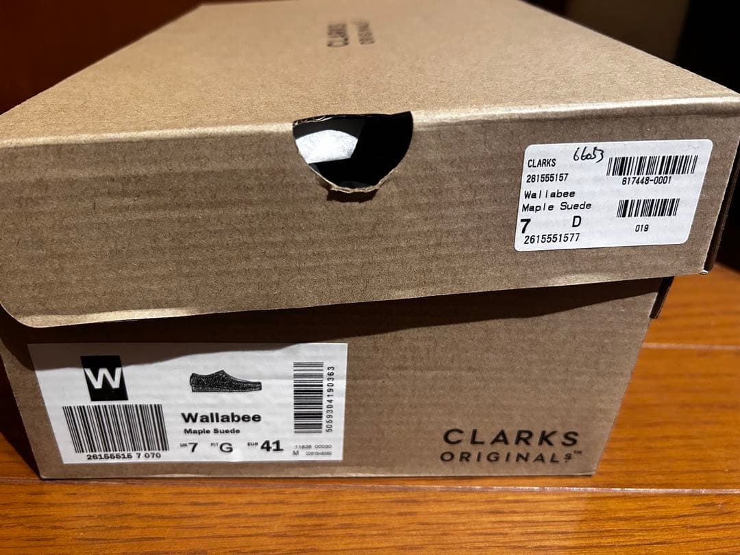 CLARKS ワラビー　メープルスエード　化粧箱付き