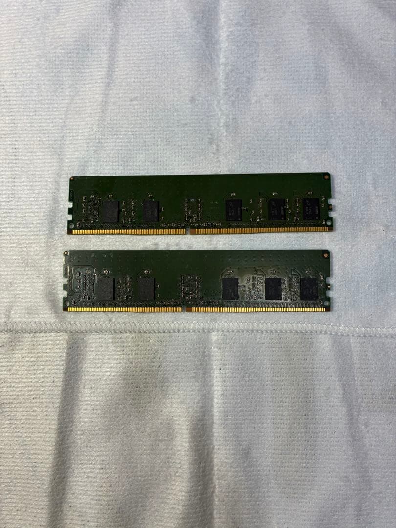 Micron製 8GB メモリー　2枚セット