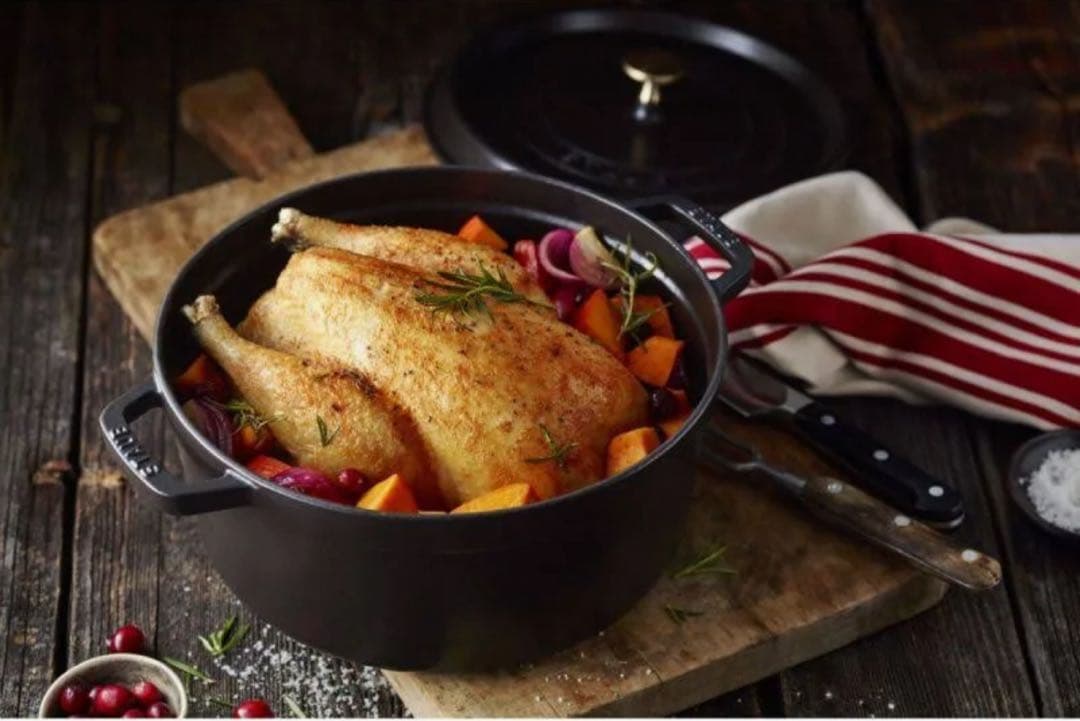ミトン付❣️ STAUB ストウブ シャロー ココット 26cm ブラック 両手鍋