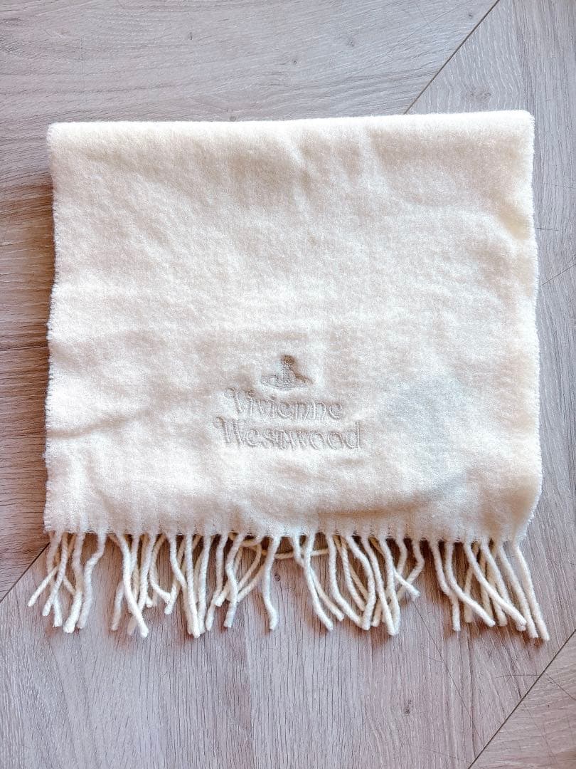 Vivienne Westwood ウールマフラー クリーム色 オーブ刺繍