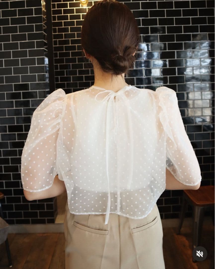 epa 新品タグ付き　organdy dot blouse