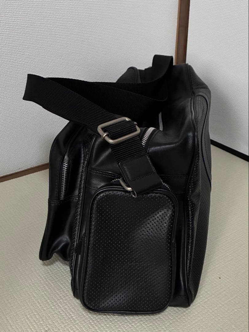 ZARA パンチングレザー　ボストンバッグ