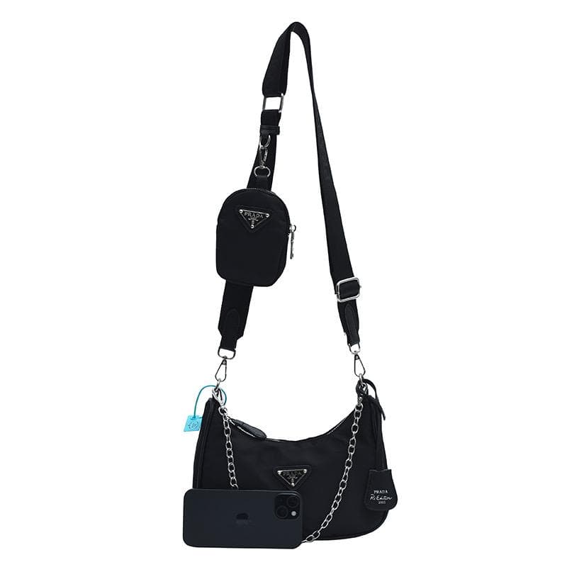 即日発送 PRADA ブラック ショルダーバッグ　ノベルティ