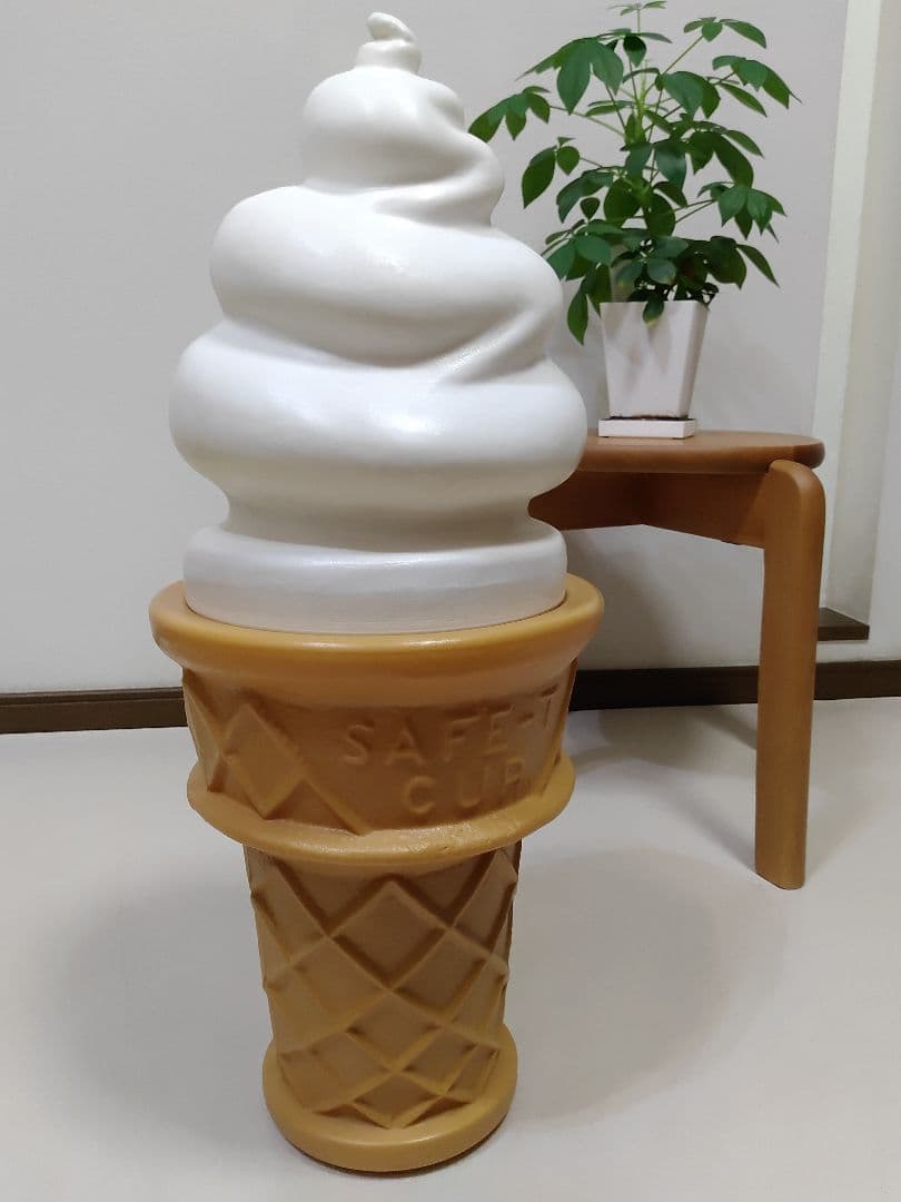 ソフトクリーム アイスクリーム 置物 看板 店舗什器 昭和レトロ