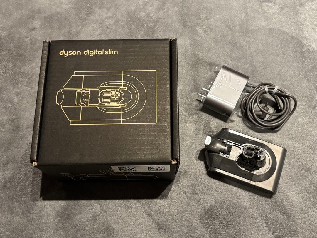 y*1様 【新品未使用】Dyson♡digital slimバッテリー及び充電器