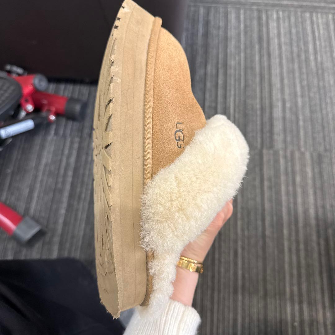 UGG ベージュ ムートンブーツ