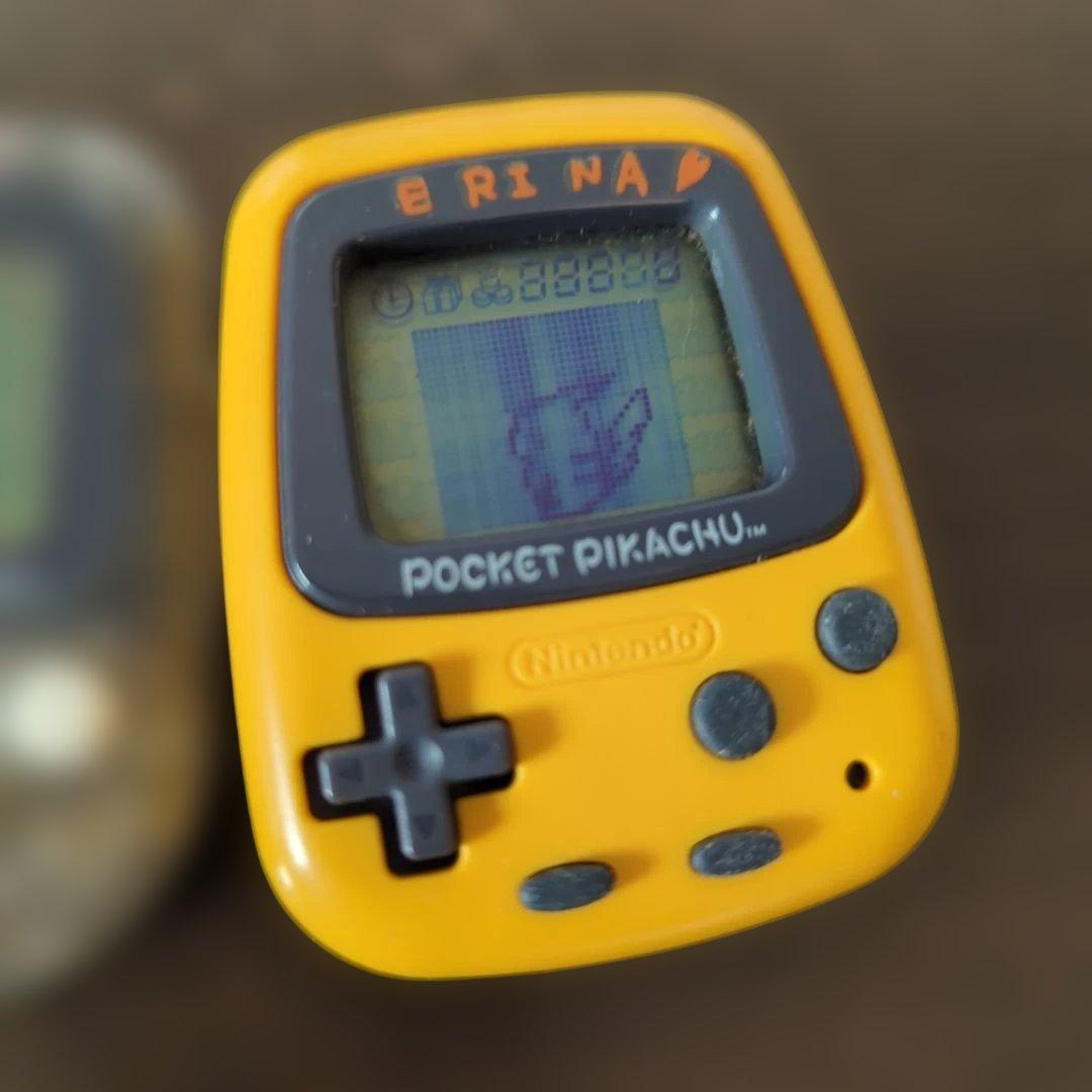 Nintendo ポケットピカチュウ 携帯型ゲーム機