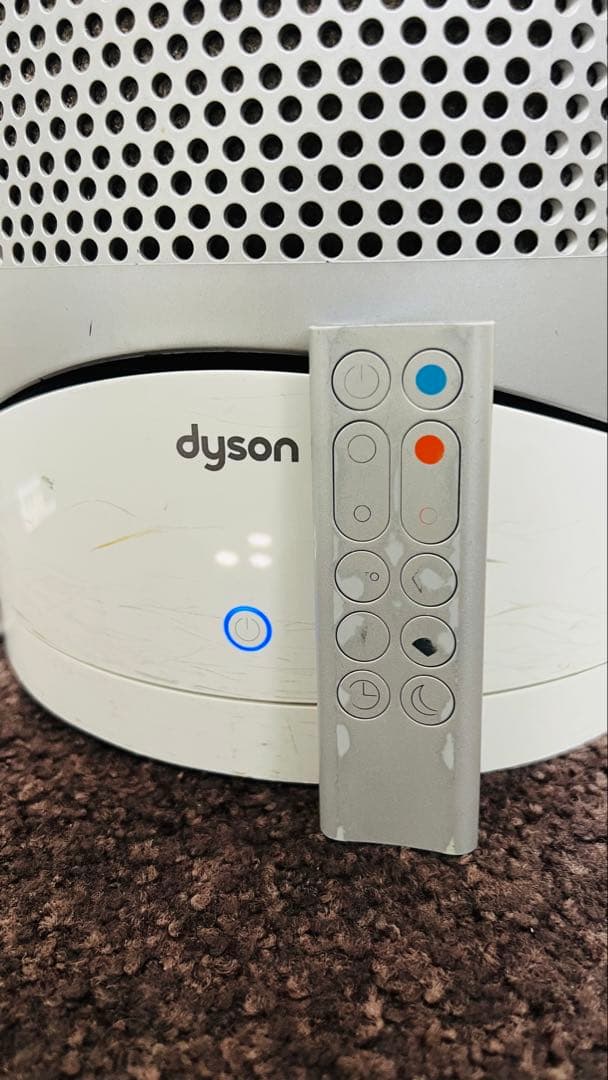 Dyson ダイソン ホット＆クールファン リモコン付き。HP03.