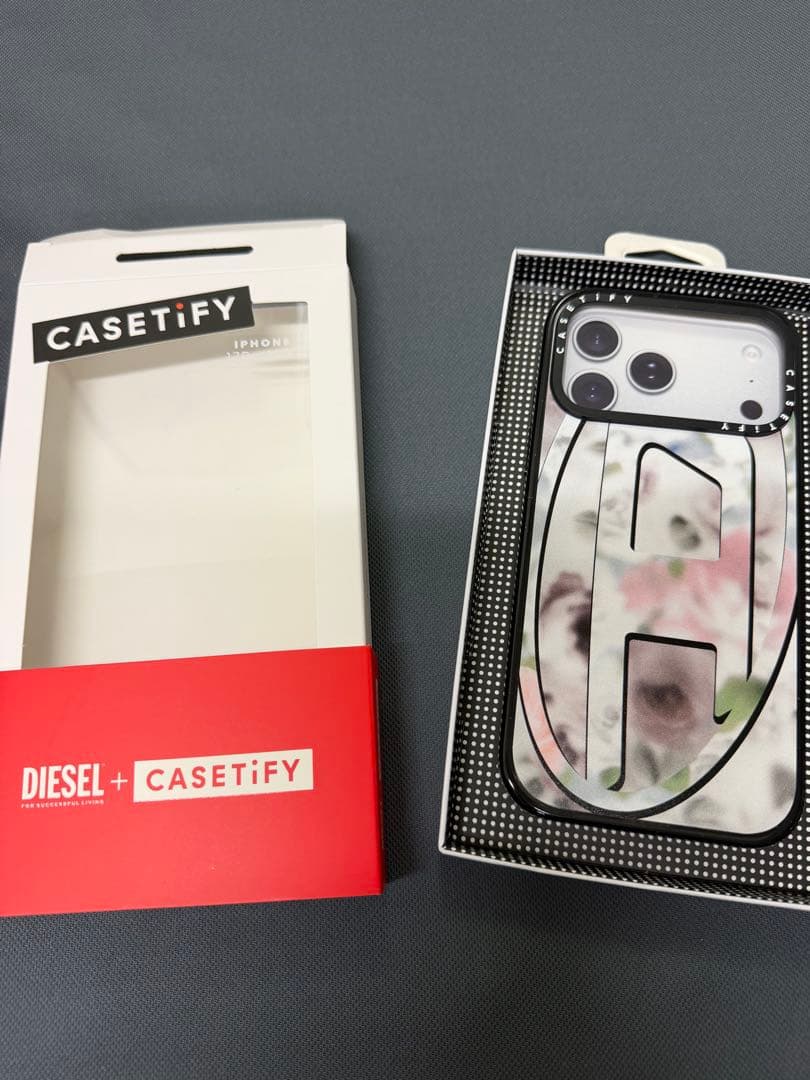 DIESEL + CASETiFY iPhone17pro Max用ケース