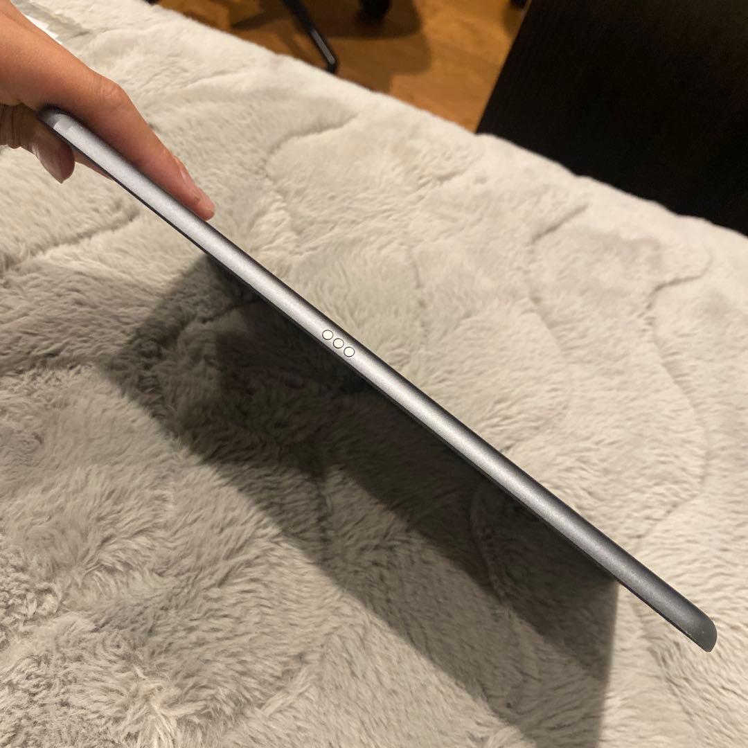 Apple iPad第7世代 スペースグレー 本体