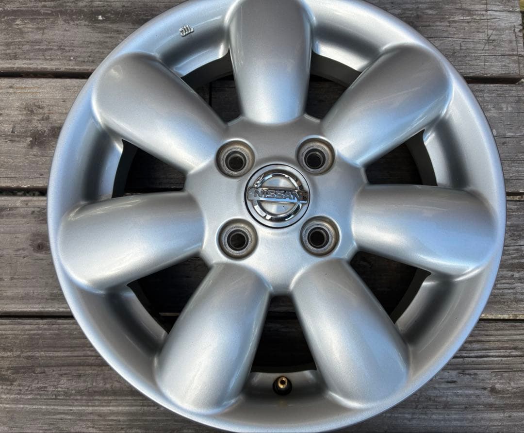 日産モコ純正14インチ シルバーアルミホイール