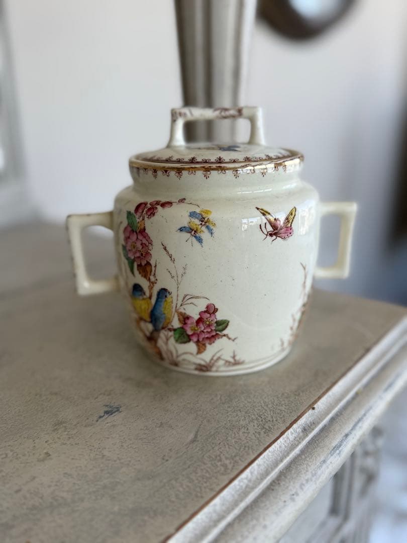 フランスアンティーク陶器リュネビィルmesangeシュガーポット