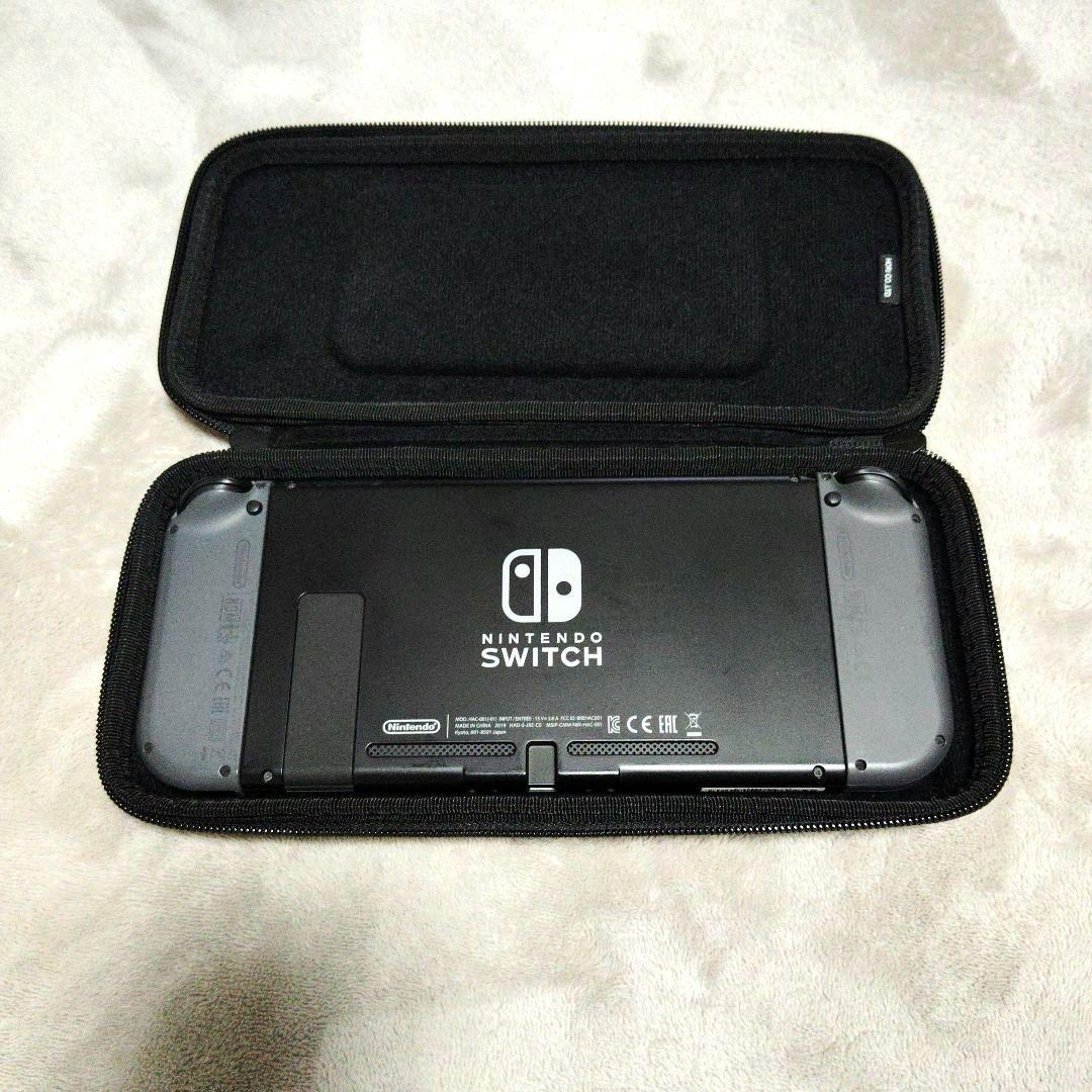 Nintendo Switch 本体とアクセサリーセット　ケース付き❣