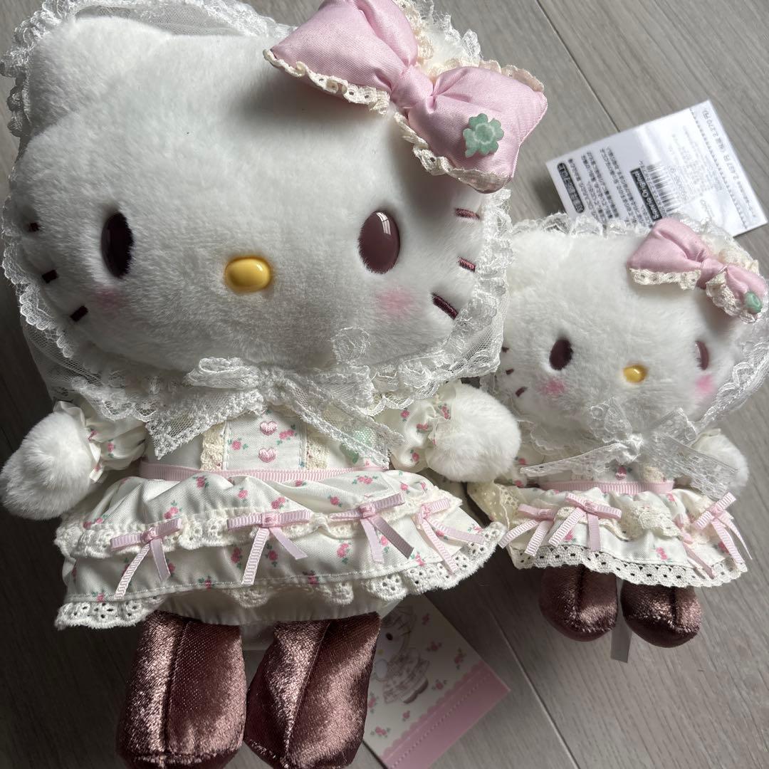 サンリオ　フォレストレース　ハローキティ ぬいぐるみ マスコット 2個セット