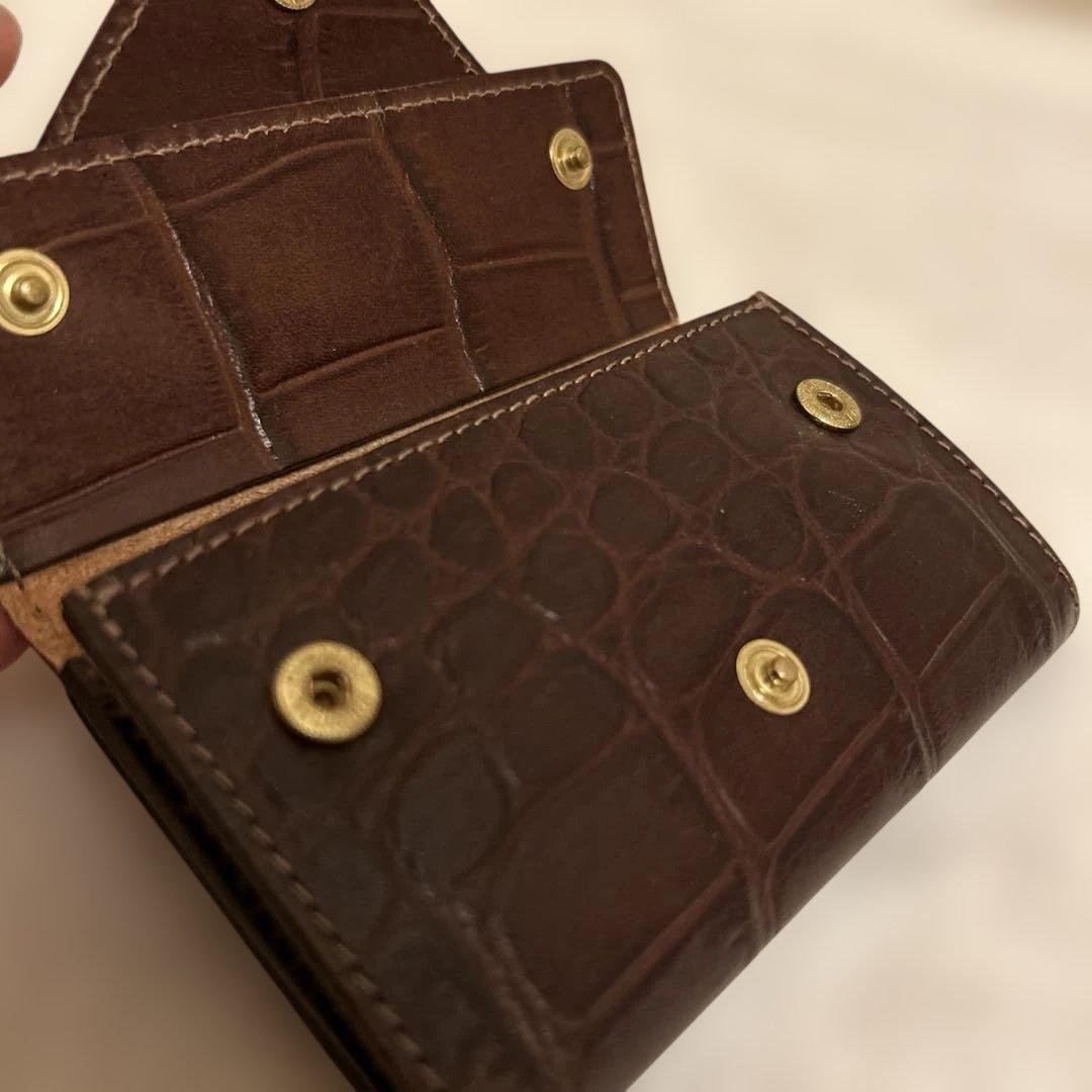 IL BISONTE クロコ型押し　名刺入れ　コンパクト財布