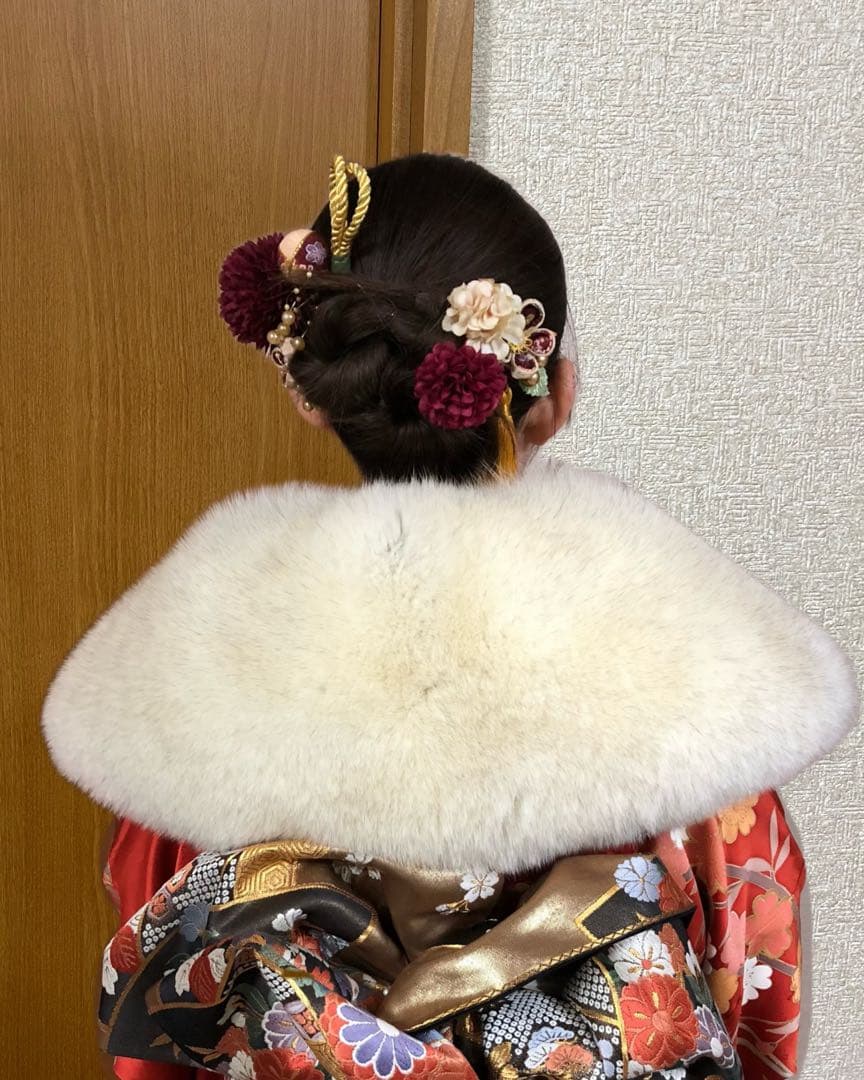 【美品】SAGA FOX 成人式ファー ロングショール