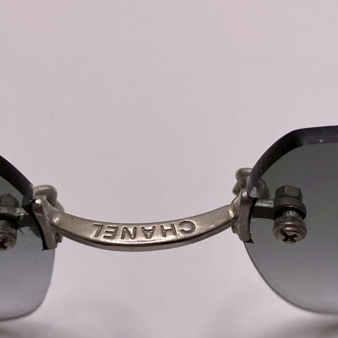 CHANELココマーク ラインストーン サングラス メガネ リムレス　シャネル