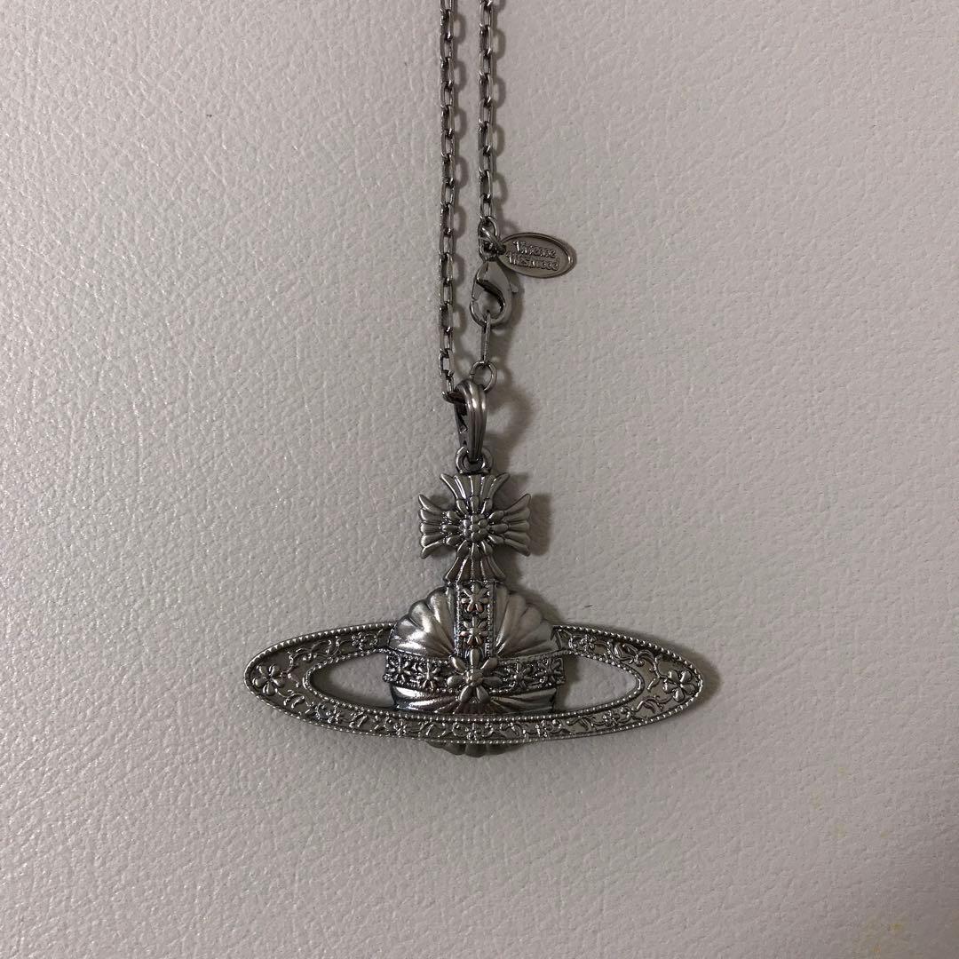 Vivienne Westwood アンティークオーブネックレス