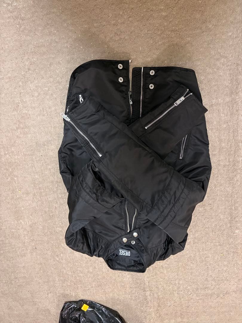 DIESEL ブラックフライトジャケット