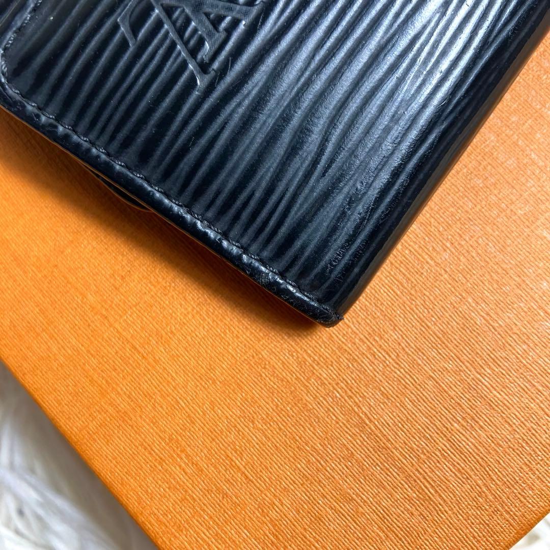 ルイヴィトン＊エピ 6連キーケース ブラック 3つ折り