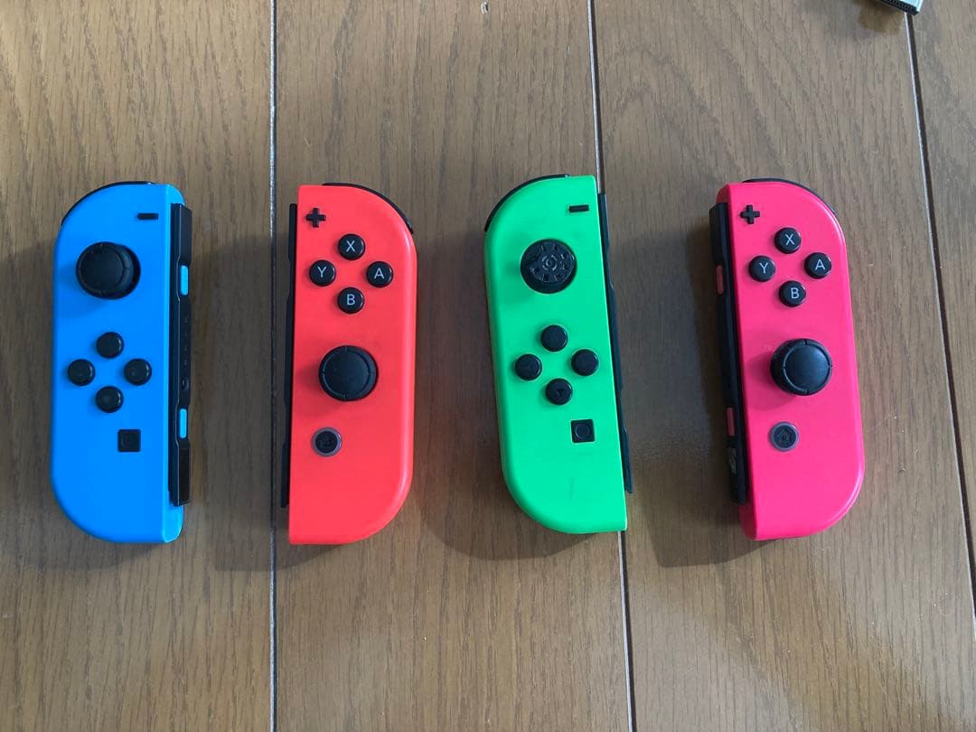 Nintendo Switch 本体 ➕　付属品