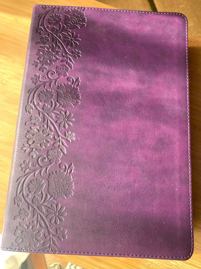 【希少品】英語の聖書 ノート欄付き NKJV Wide-Margin Bible