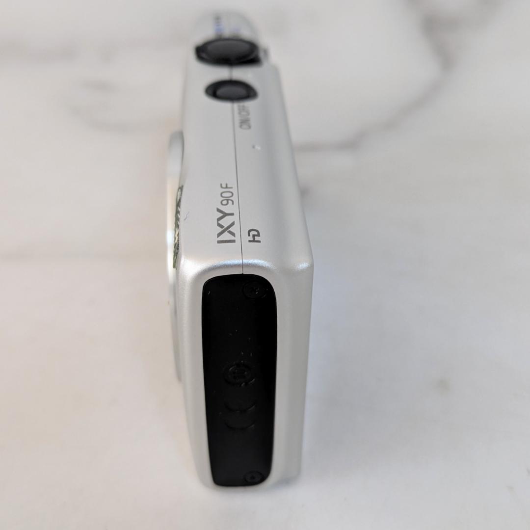 ジャンク品　Canon IXY 90F デジカメ　シルバー