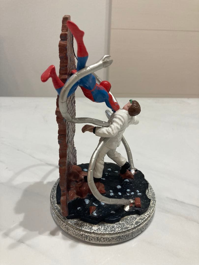 スパイダーマン　フィギュア　vsドクターオクトパス　シリアルナンバー入り