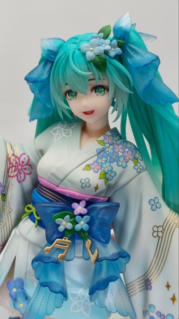 フリュー 初音ミク 真夏花火 1/7 フィギュア