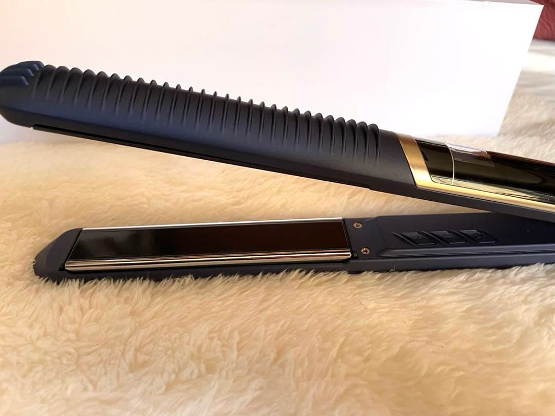 A-5 【新品•箱あり】YAMAN スムースアイロンフォトイオンプラス　ネイビー