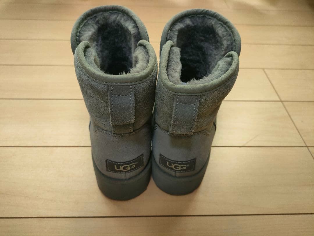 【即出荷可／美品】UGG ショートムートンブーツ F20016E 25㎝ グレー