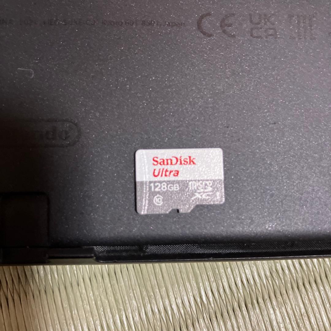Nintendo Switch有機ELモデル　ホワイト　SDカード付(128)