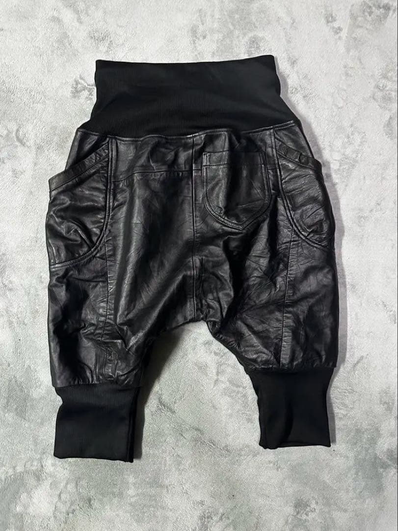 本革　レザー サルエルパンツ 黒