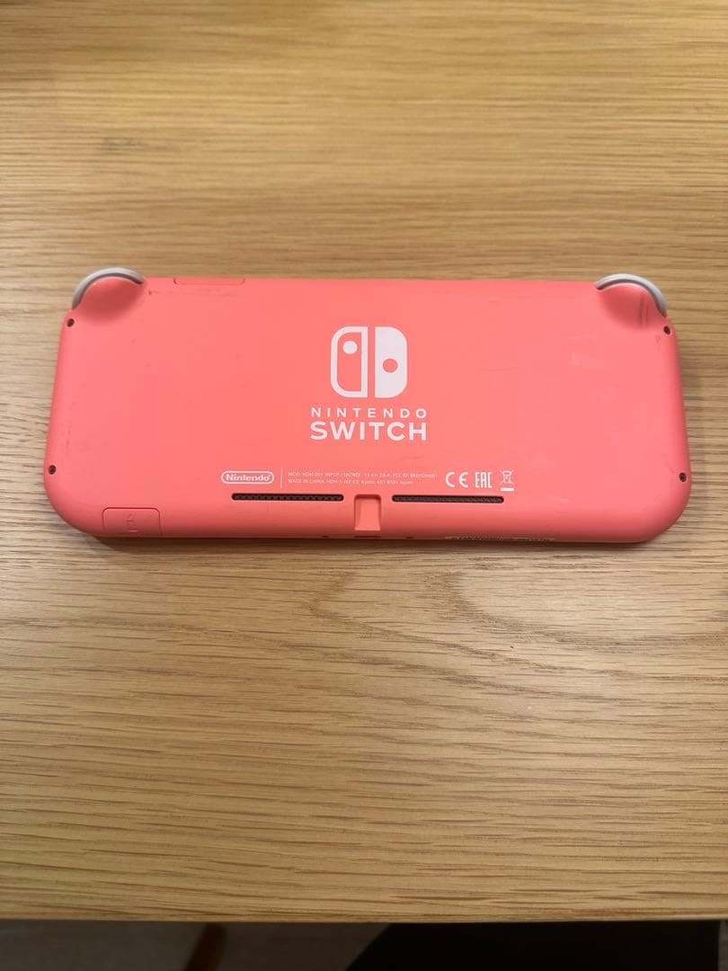 switch right スイッチライト　本体