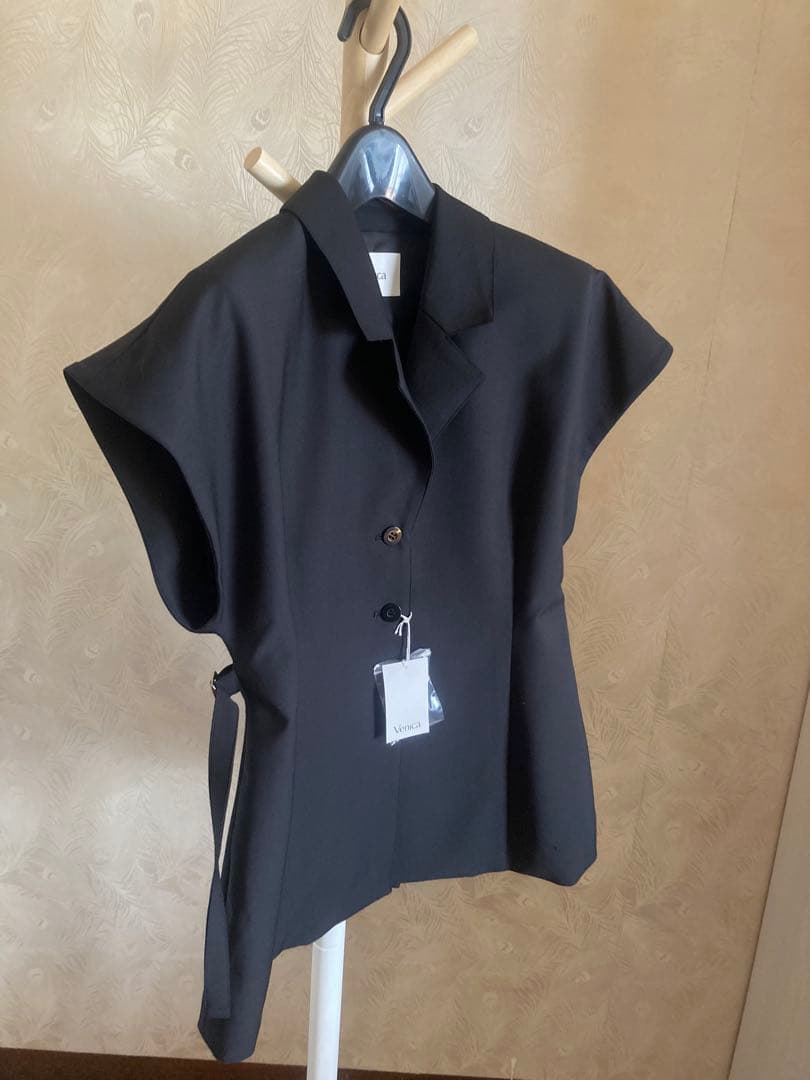 ジャケット・アウター venica Jeanne Power sholder shape jacket