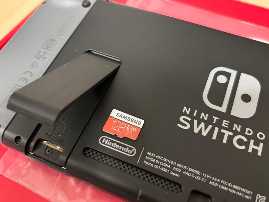 Nintendo Switch 本体 128GB SDカード キャリングケース
