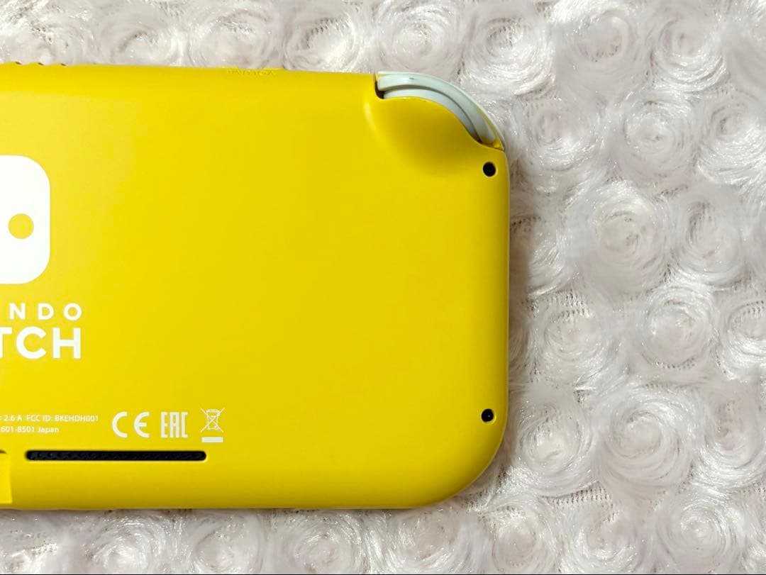 Switch lite 本体 イエロー