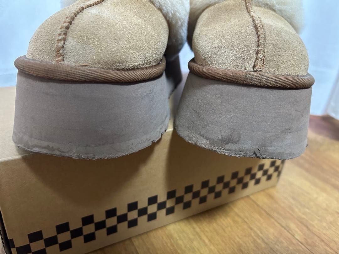 UGG Funkette / アグ ファンケット 24cm