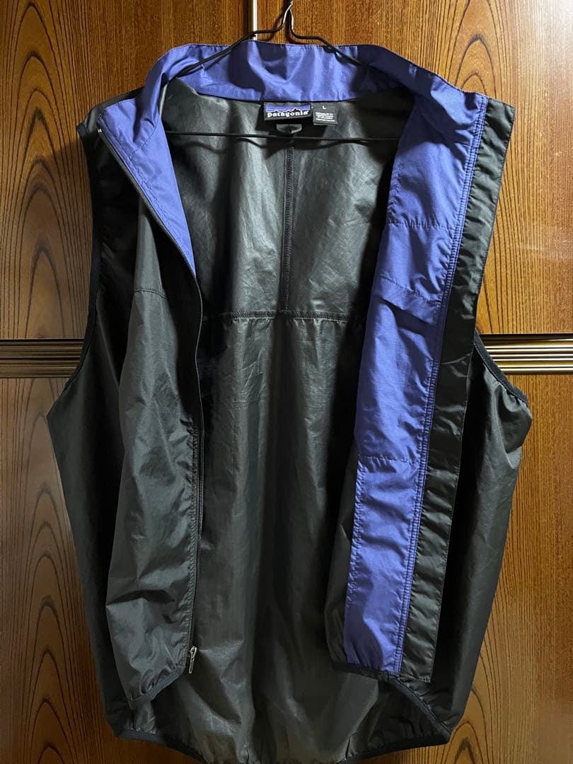 Patagonia ブラック ベスト　ナイロン