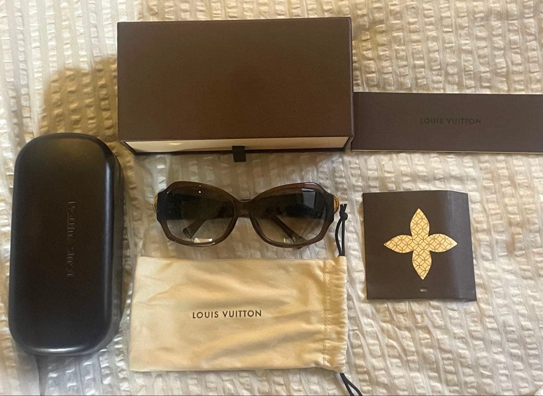 Louis Vuitton サングラス　ウルスラブラウン