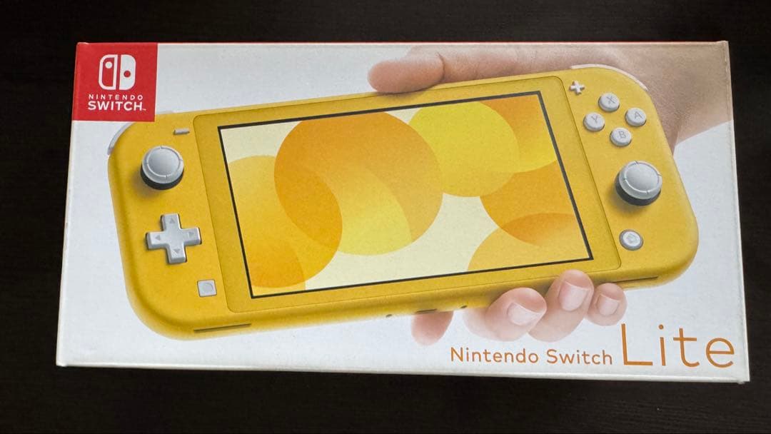 Nintendo Switch Lite　イエロー